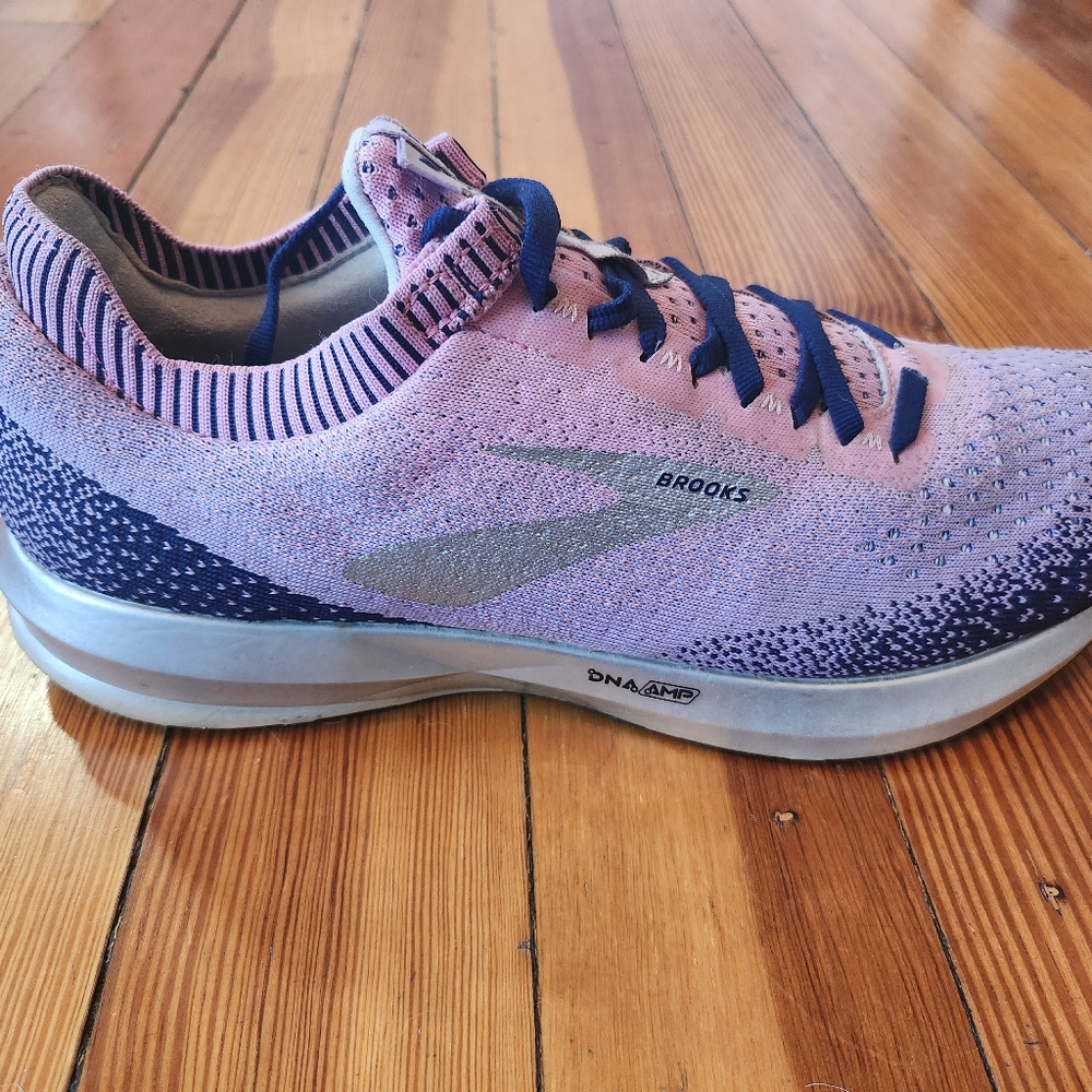 Brooks Women's Levitate Running Shoe